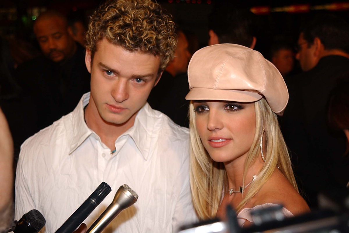 Justin Timberlake (left) and Britney Spears, 2002