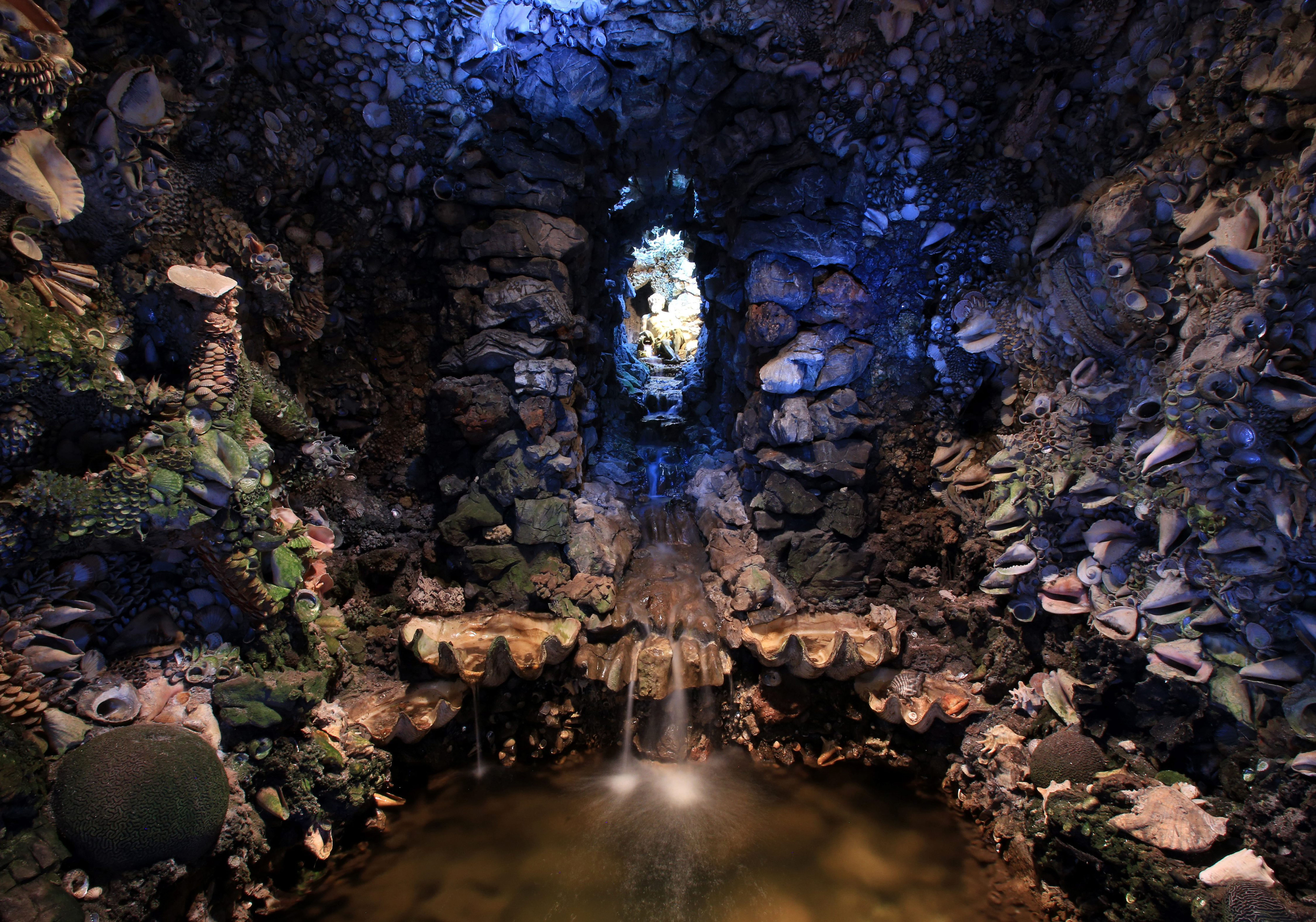 One visitor described the grotto as a 'dazzling sight to behold'