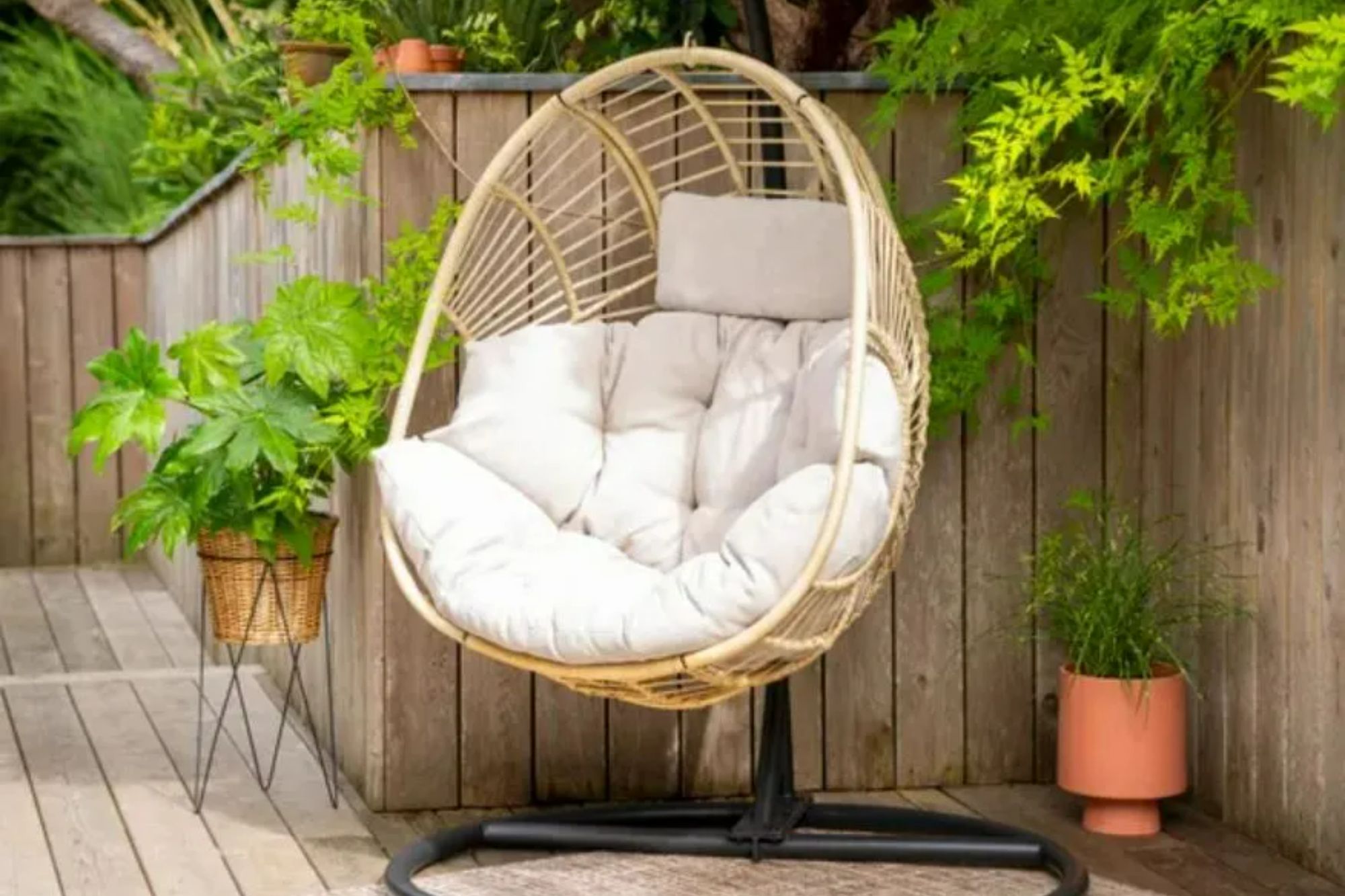 The Dunelm Singapore hanging egg chair is popular among shoppers